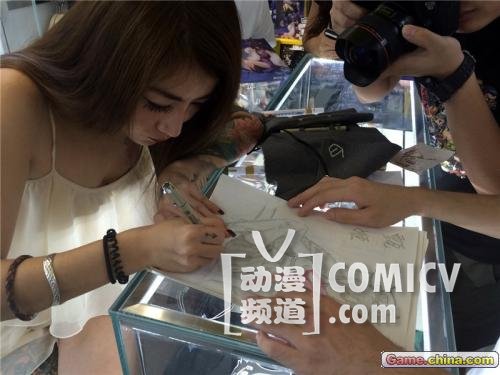 《三国杀》甄姬手办大神签售会北京站成功举办 《三国杀》甄姬手办大神签售会北京站成功举办